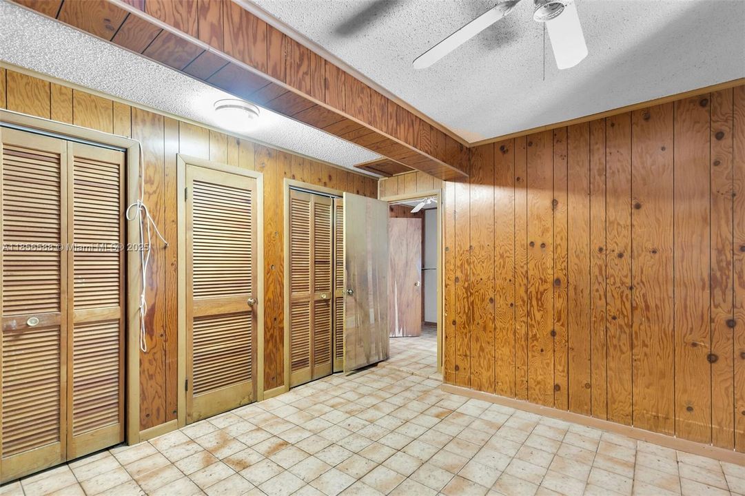 Недавно продано: $719,000 (2 спален, 2 ванн, 1224 Квадратных фут)