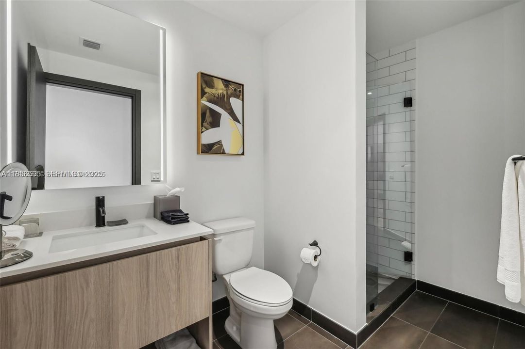 На продажу: $695,000 (1 спален, 1 ванн, 560 Квадратных фут)