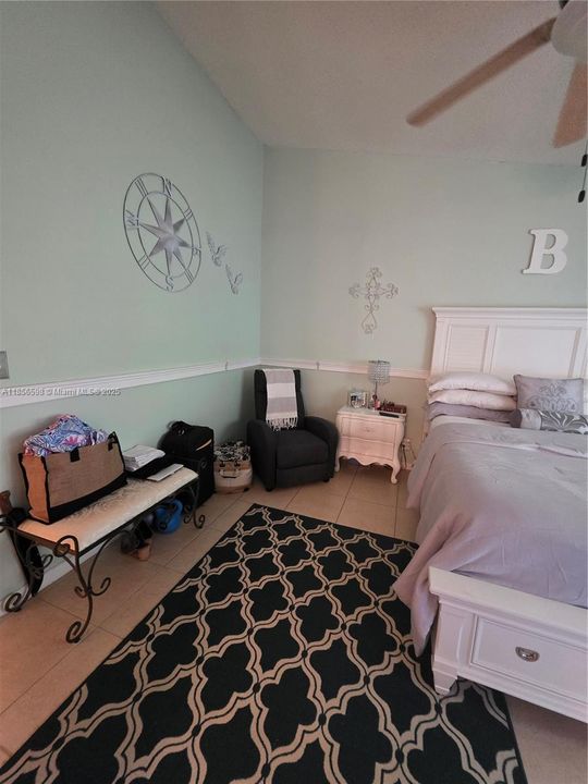 For Sale: $330,000 (2 beds, 2 baths, 1332 Square Feet)