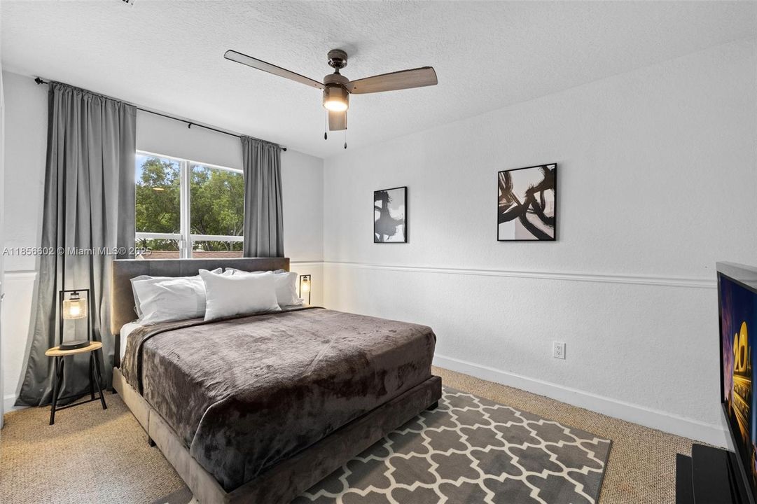 Vendido Recientemente: $743,000 (9 camas, 4 baños, 3368 Pies cuadrados)