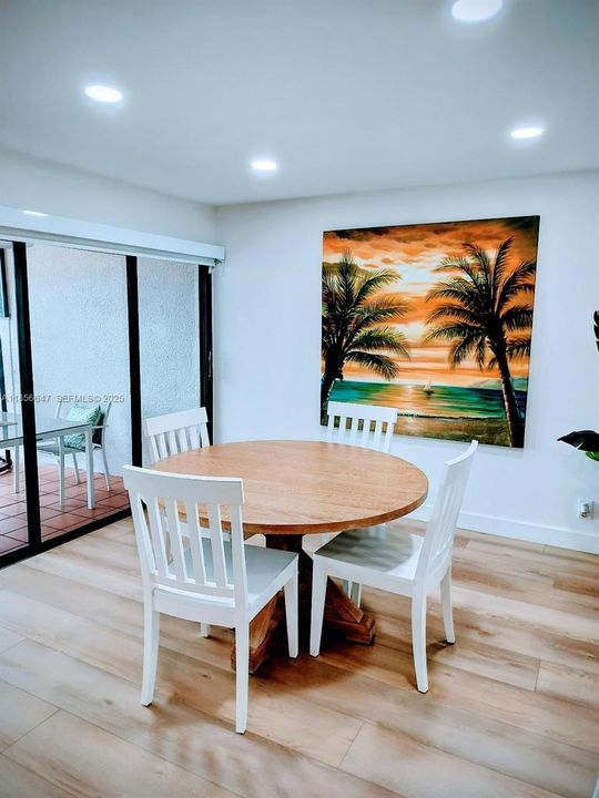 En Renta: $10,500 (3 camas, 3 baños, 2025 Pies cuadrados)