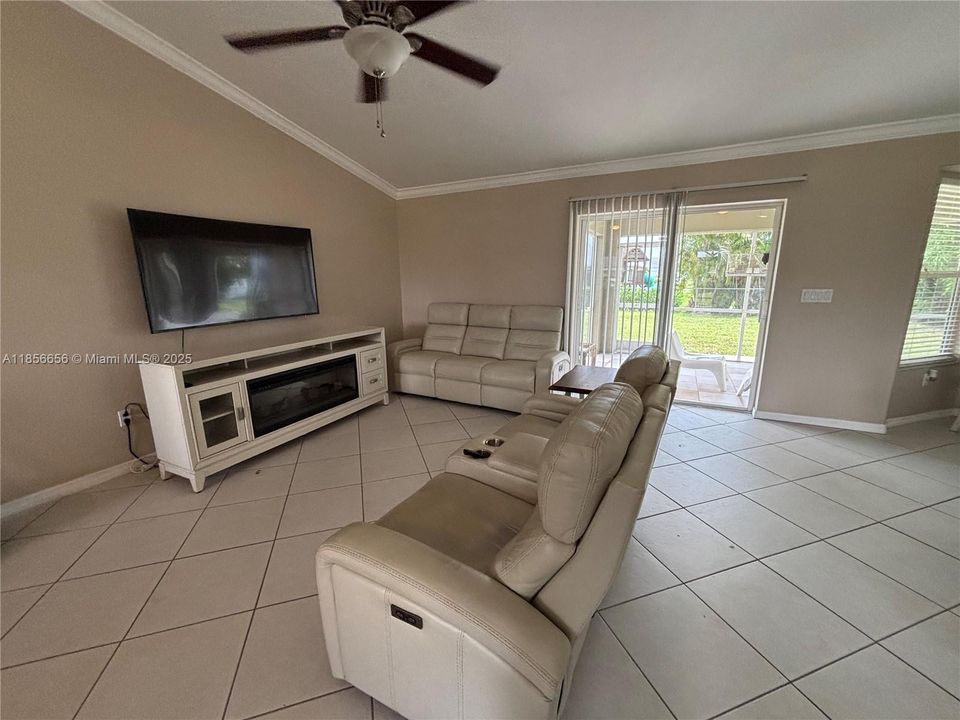 For Sale: $339,900 (3 beds, 2 baths, 0 Square Feet)