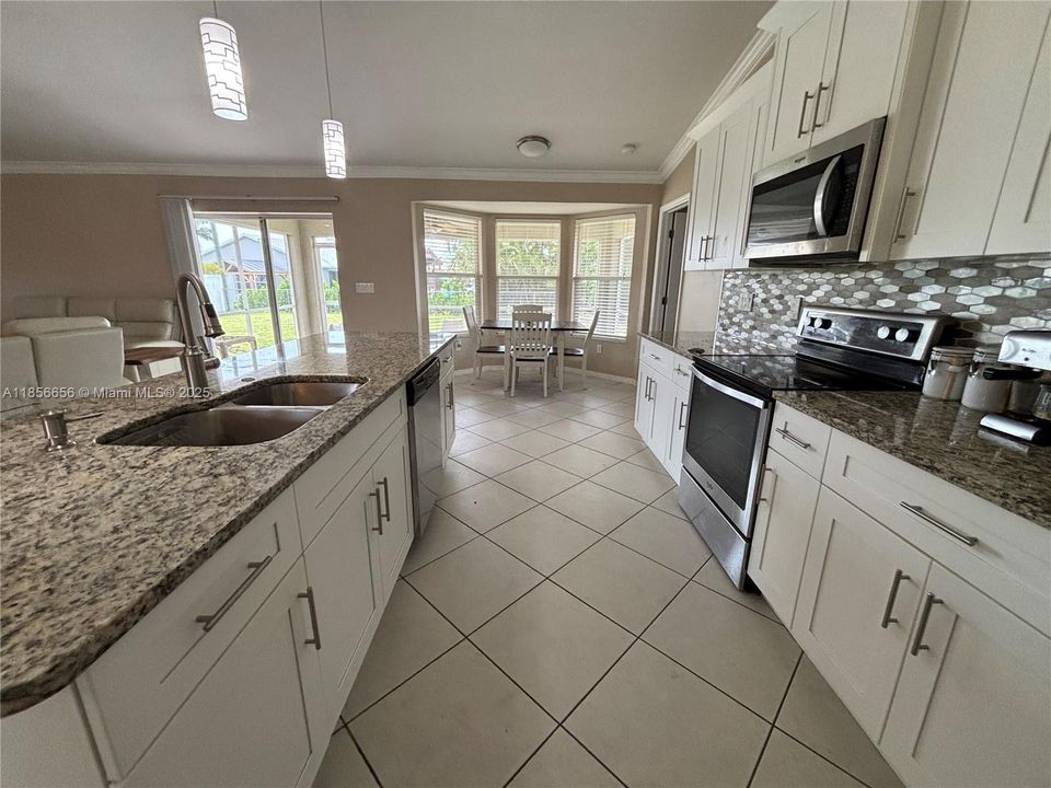 For Sale: $339,900 (3 beds, 2 baths, 0 Square Feet)