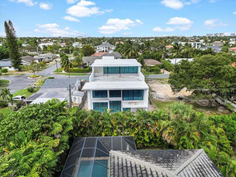 На продажу: $6,450,000 (5 спален, 6 ванн, 5969 Квадратных фут)