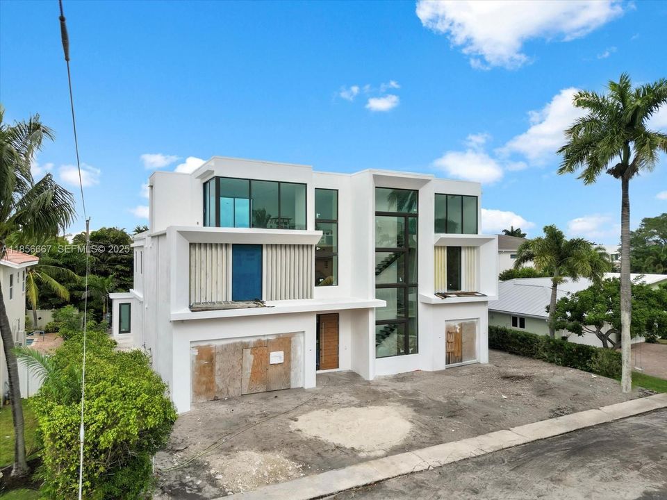 На продажу: $6,850,000 (5 спален, 5 ванн, 6520 Квадратных фут)