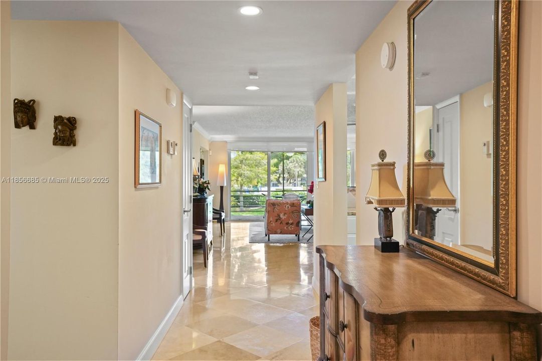 Recently Sold: $299,000 (3 beds, 2 baths, 1444 Square Feet)