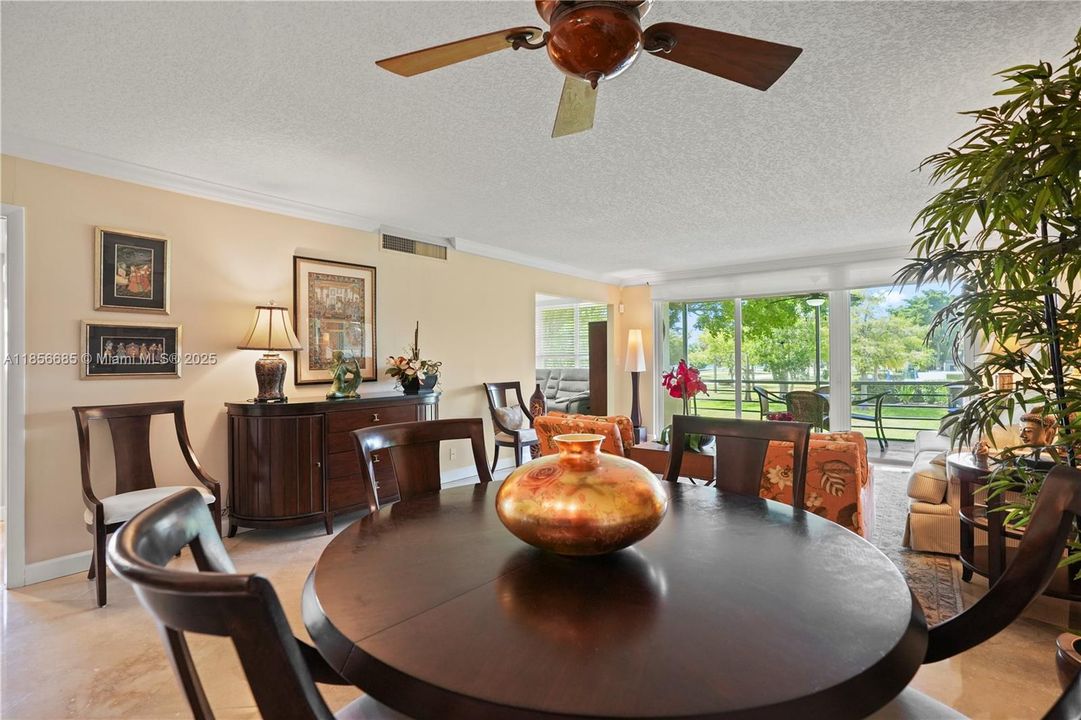 Recently Sold: $299,000 (3 beds, 2 baths, 1444 Square Feet)