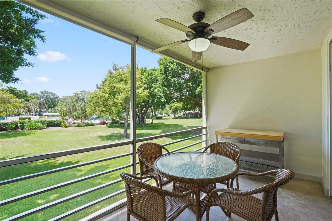 Recently Sold: $299,000 (3 beds, 2 baths, 1444 Square Feet)