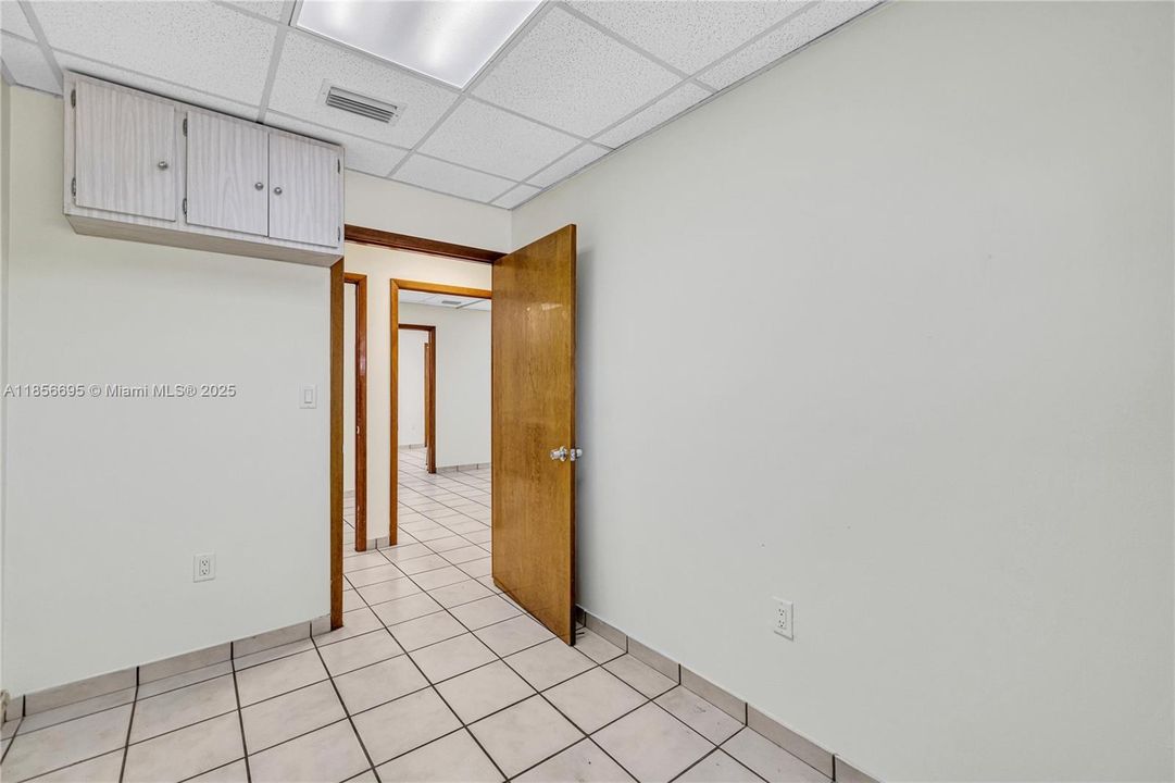 Недавно арендовано: $40 (0 спален, 0 ванн, 0 Квадратных фут)