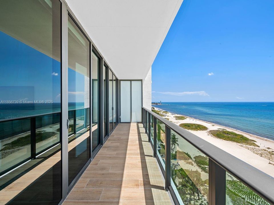 待售: $2,999,000 (3 贝兹, 3 浴室, 2500 平方英尺)