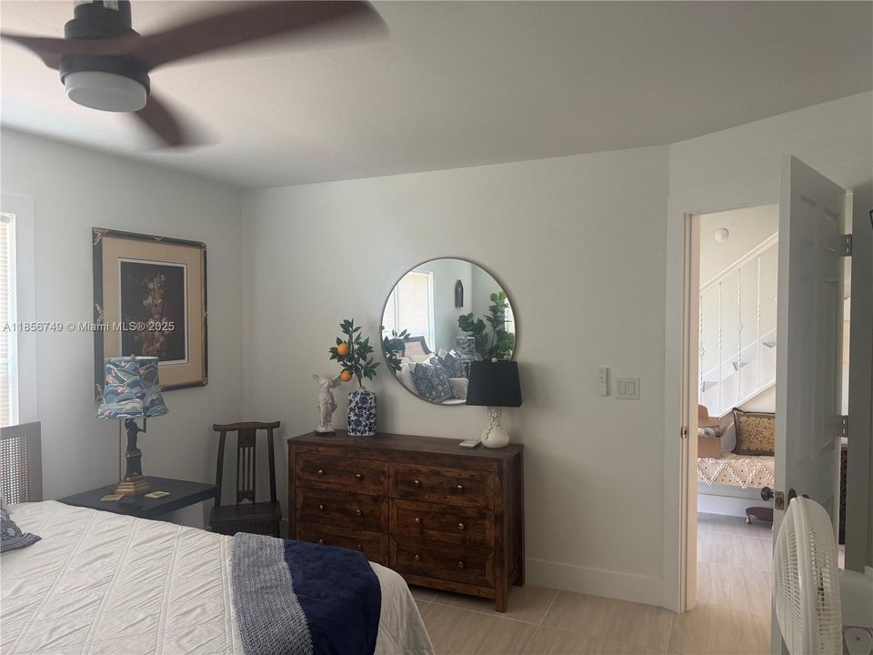 For Sale: $790,000 (3 beds, 2 baths, 1394 Square Feet)