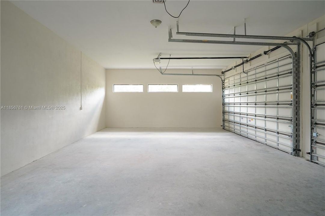 En Venta: $1,850,000 (5 camas, 6 baños, 4000 Pies cuadrados)