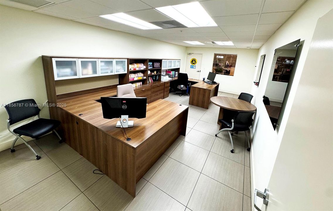 В аренду: $16 (0 спален, 0 ванн, 0 Квадратных фут)