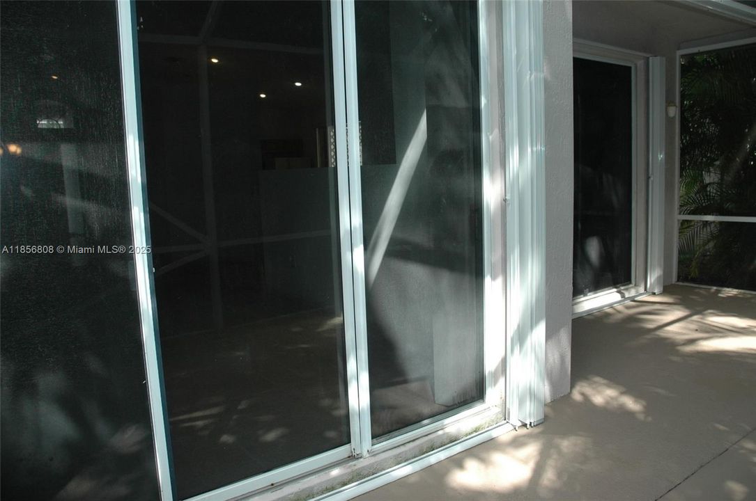 Недавно продано: $509,500 (3 спален, 2 ванн, 1732 Квадратных фут)