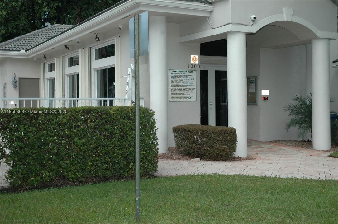 Недавно продано: $509,500 (3 спален, 2 ванн, 1732 Квадратных фут)