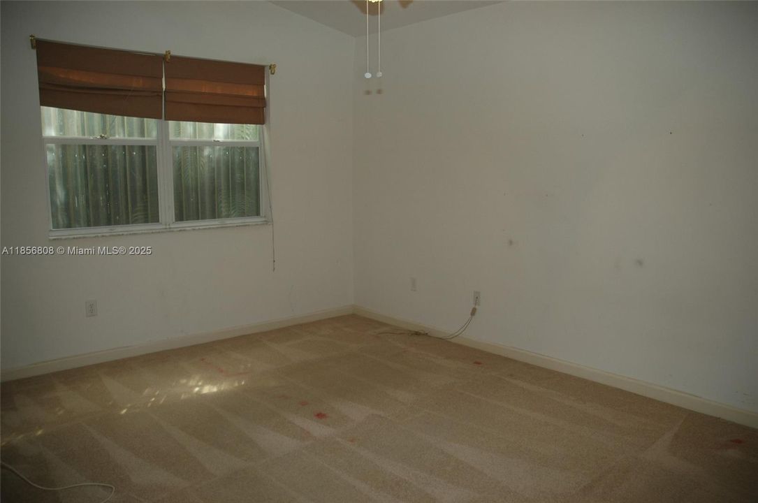 Недавно продано: $509,500 (3 спален, 2 ванн, 1732 Квадратных фут)