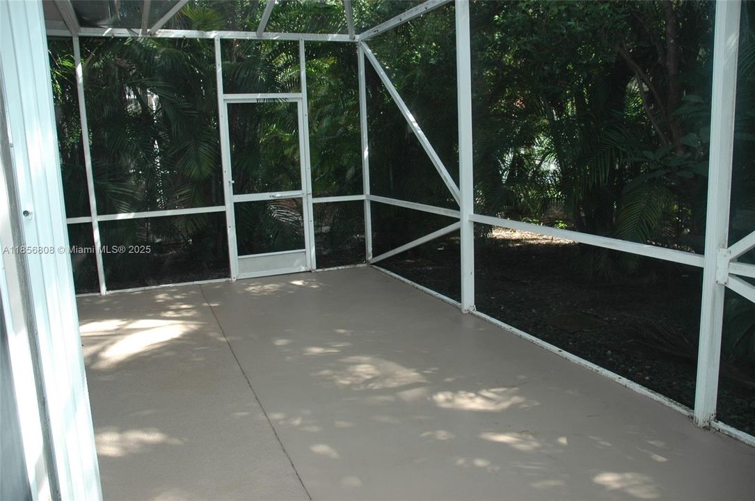 Недавно продано: $509,500 (3 спален, 2 ванн, 1732 Квадратных фут)