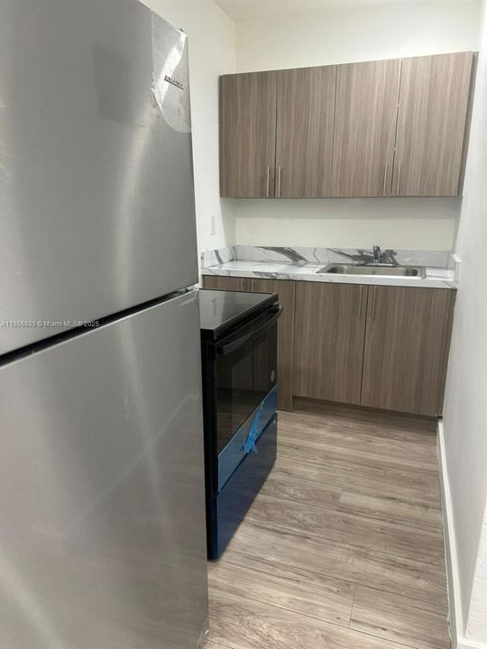 待售: $1,079,000 (0 贝兹, 0 浴室, 2142 平方英尺)