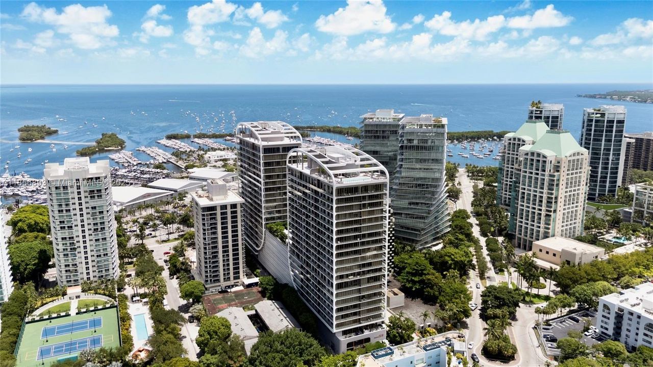 For Sale: $3,900,000 (3 beds, 3 baths, 1811 Square Feet)