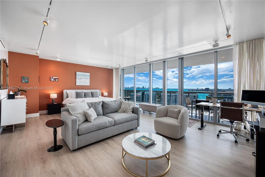 For Sale: $5,550,000 (4 beds, 4 baths, 3155 Square Feet)