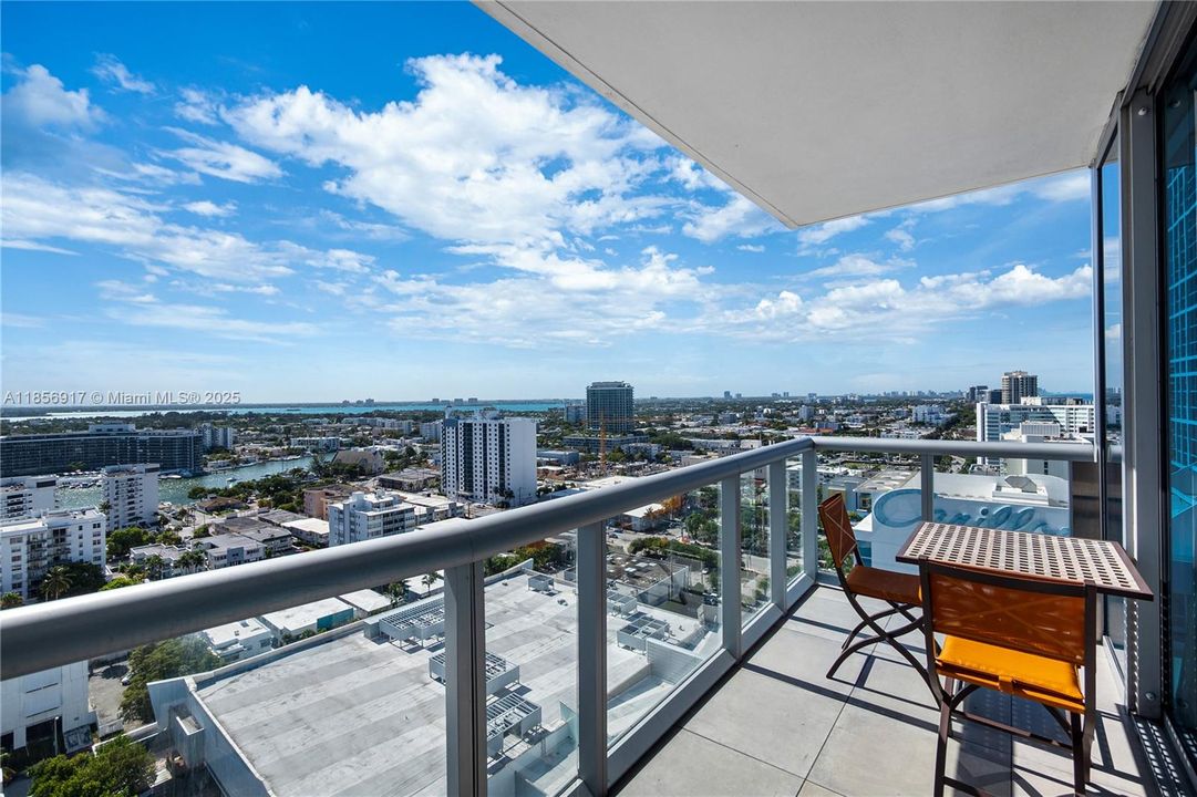 For Sale: $5,550,000 (4 beds, 4 baths, 3155 Square Feet)