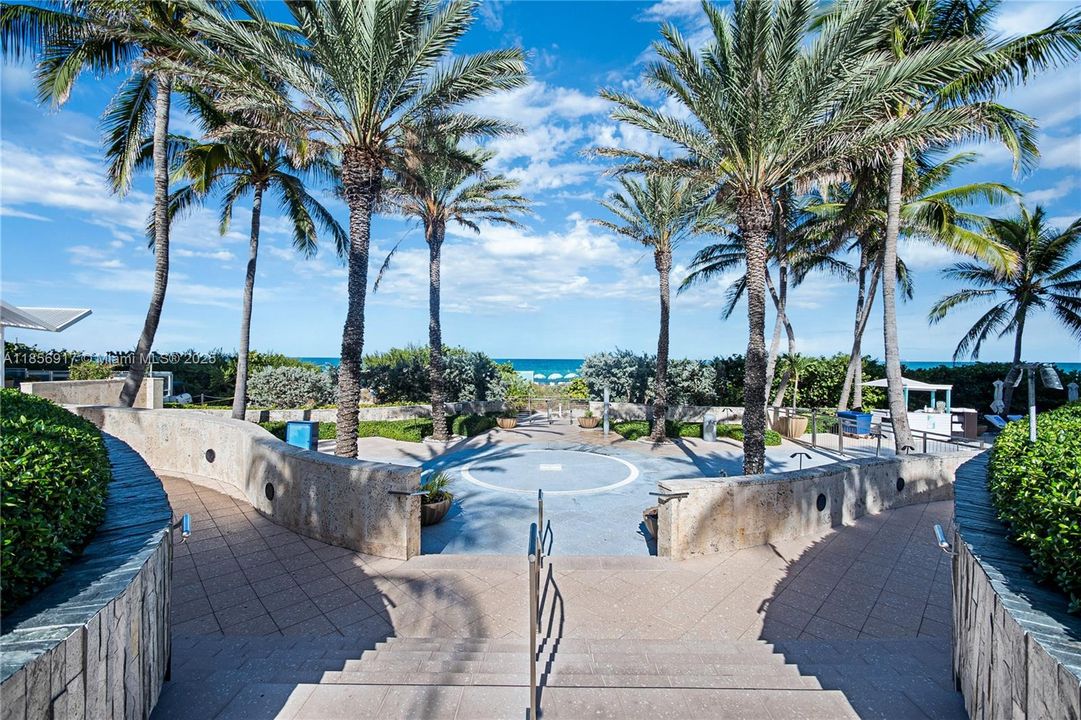 For Sale: $5,550,000 (4 beds, 4 baths, 3155 Square Feet)