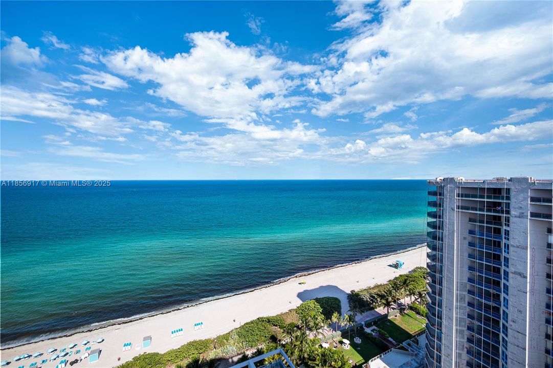 For Sale: $5,550,000 (4 beds, 4 baths, 3155 Square Feet)