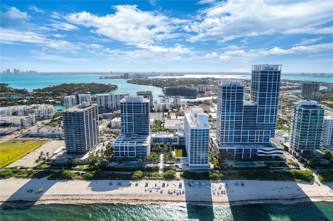 For Sale: $5,550,000 (4 beds, 4 baths, 3155 Square Feet)