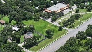 857 E Hickpochee Ave, LaBelle, FL 33935