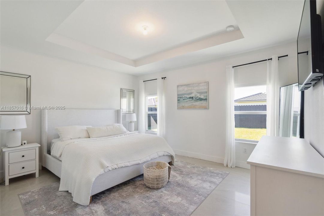 Недавно продано: $1,150,000 (4 спален, 3 ванн, 2412 Квадратных фут)