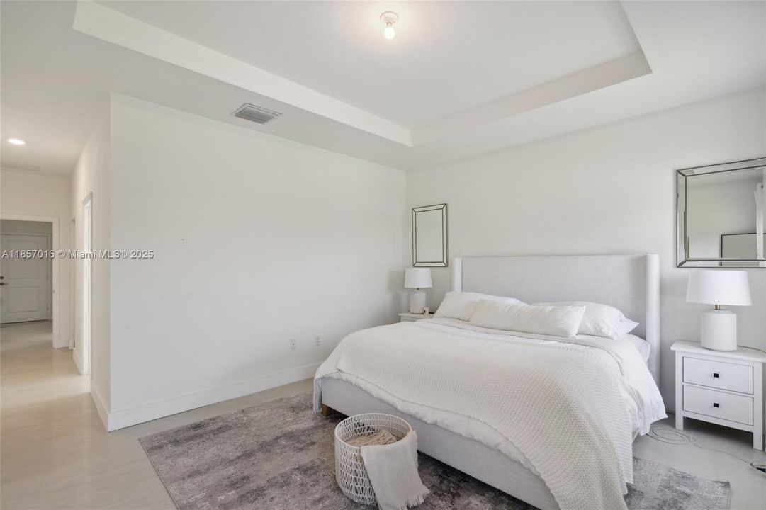 Недавно продано: $1,150,000 (4 спален, 3 ванн, 2412 Квадратных фут)