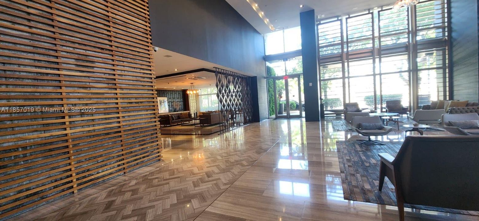 En Venta: $390,000 (1 camas, 1 baños, 664 Pies cuadrados)