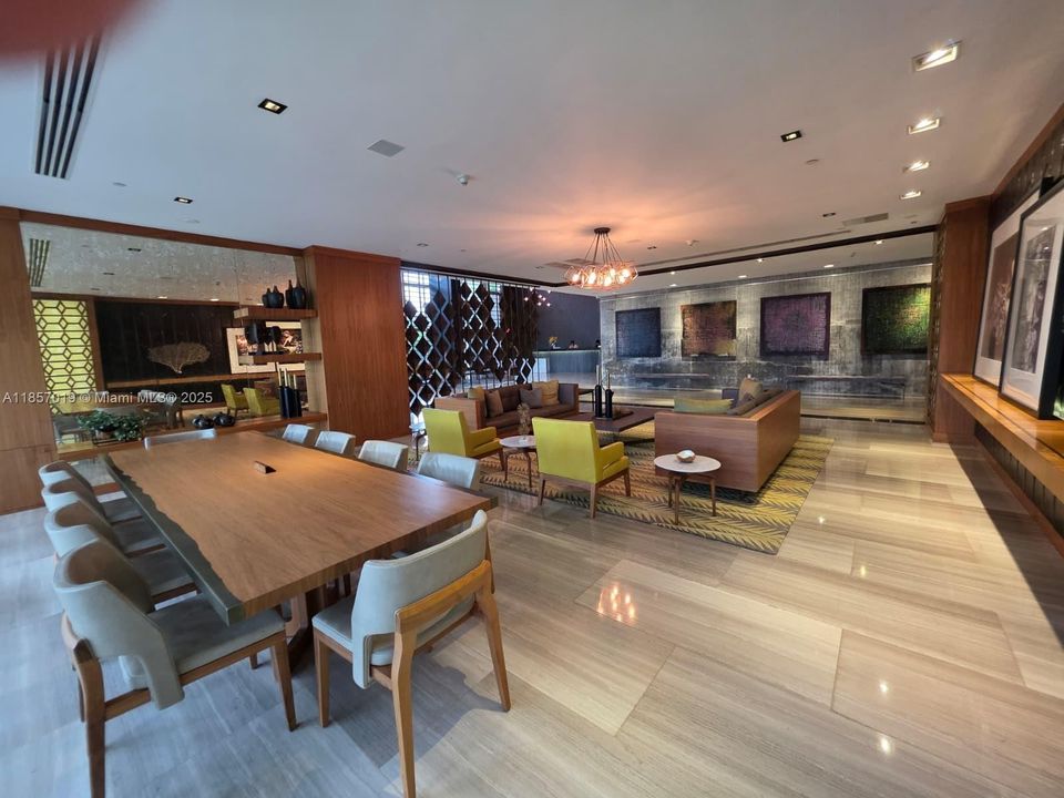 En Venta: $390,000 (1 camas, 1 baños, 664 Pies cuadrados)