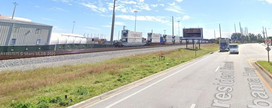 待售: $750,000 (0 贝兹, 0 浴室, 0 平方英尺)