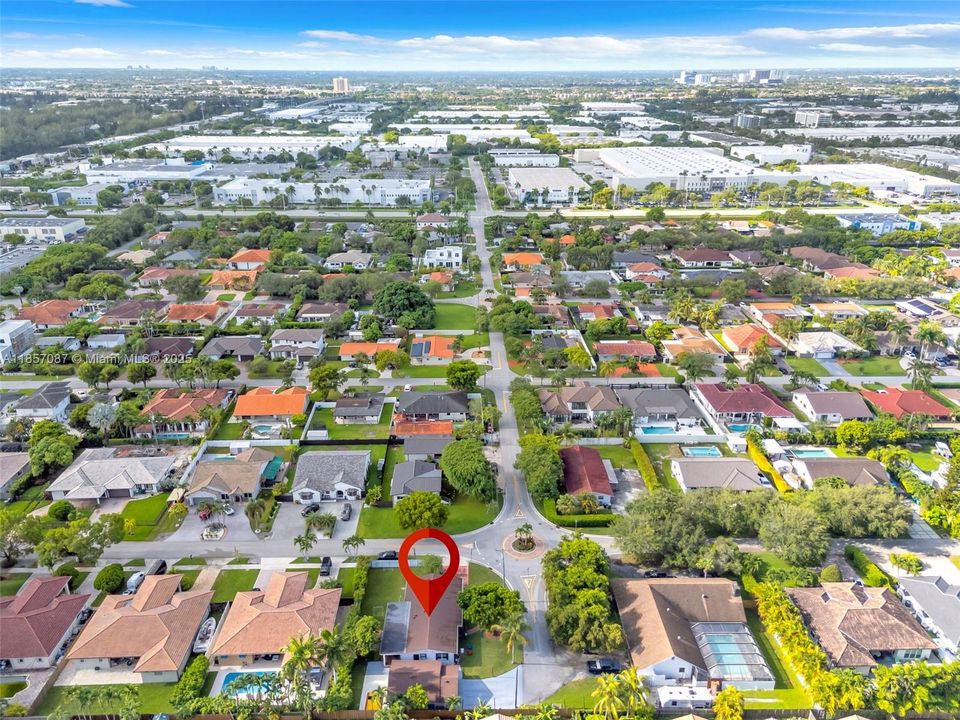 For Sale: $1,079,999 (4 beds, 3 baths, 1748 Square Feet)