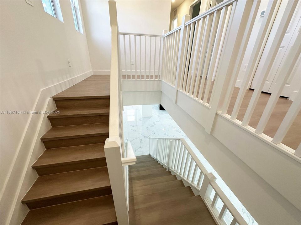 For Rent: $7,400 (5 beds, 4 baths, 3888 Square Feet)