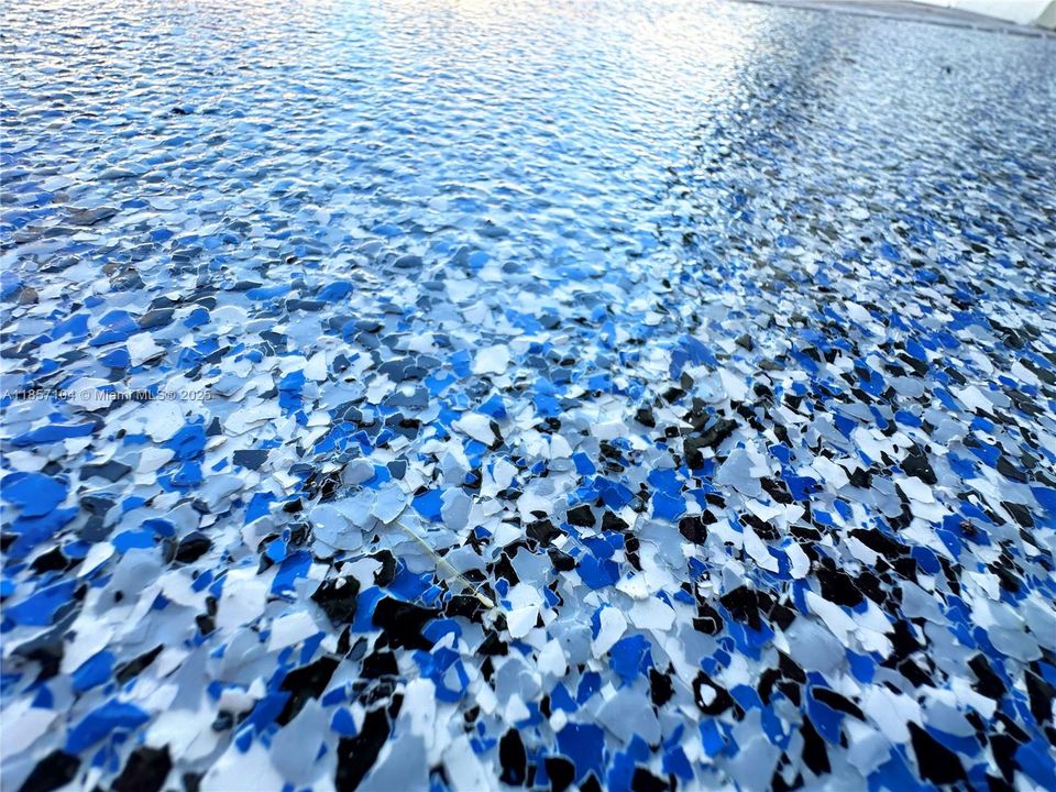 For Rent: $7,400 (5 beds, 4 baths, 3888 Square Feet)