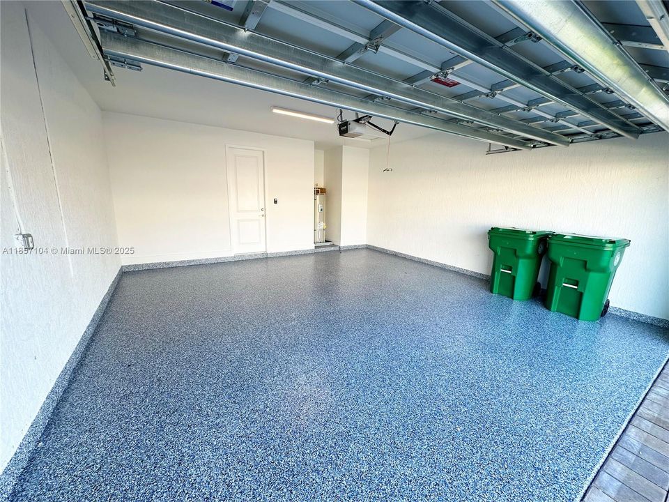 For Rent: $7,400 (5 beds, 4 baths, 3888 Square Feet)