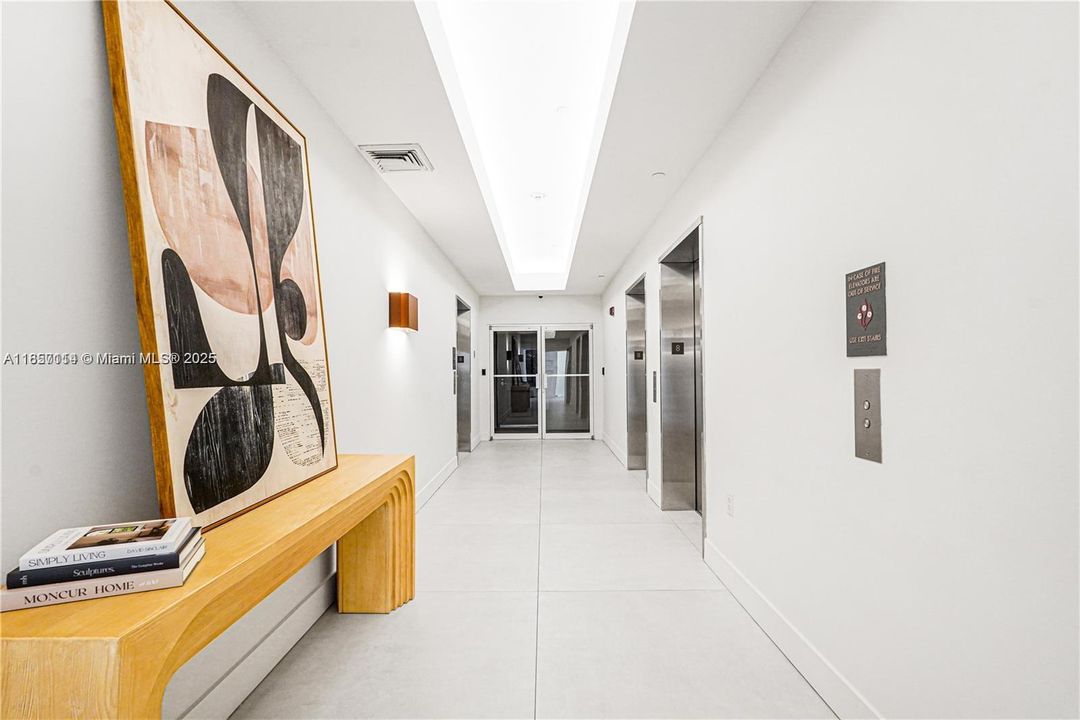 На продажу: $870,000 (3 спален, 2 ванн, 1551 Квадратных фут)