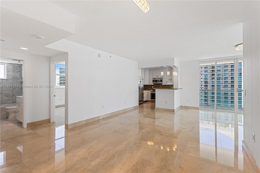 На продажу: $870,000 (3 спален, 2 ванн, 1551 Квадратных фут)