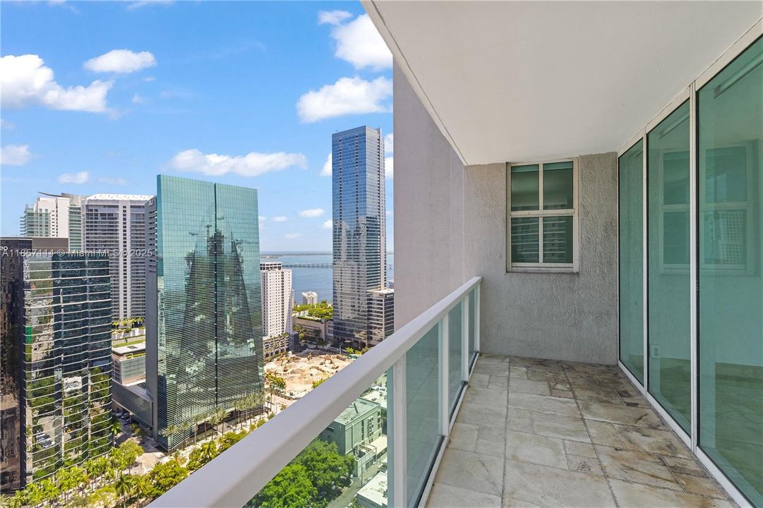 На продажу: $870,000 (3 спален, 2 ванн, 1551 Квадратных фут)