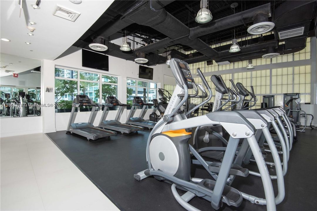 На продажу: $870,000 (3 спален, 2 ванн, 1551 Квадратных фут)