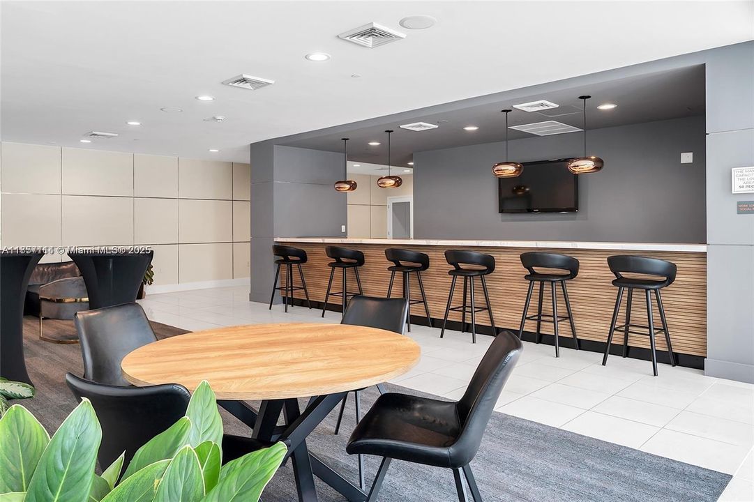 На продажу: $870,000 (3 спален, 2 ванн, 1551 Квадратных фут)