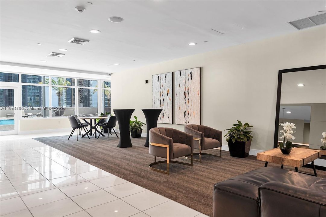 На продажу: $870,000 (3 спален, 2 ванн, 1551 Квадратных фут)