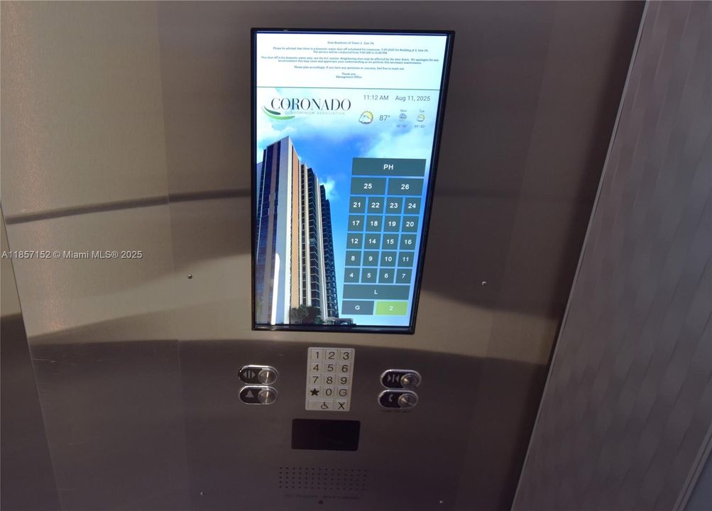 待售: $199,000 (1 贝兹, 1 浴室, 913 平方英尺)