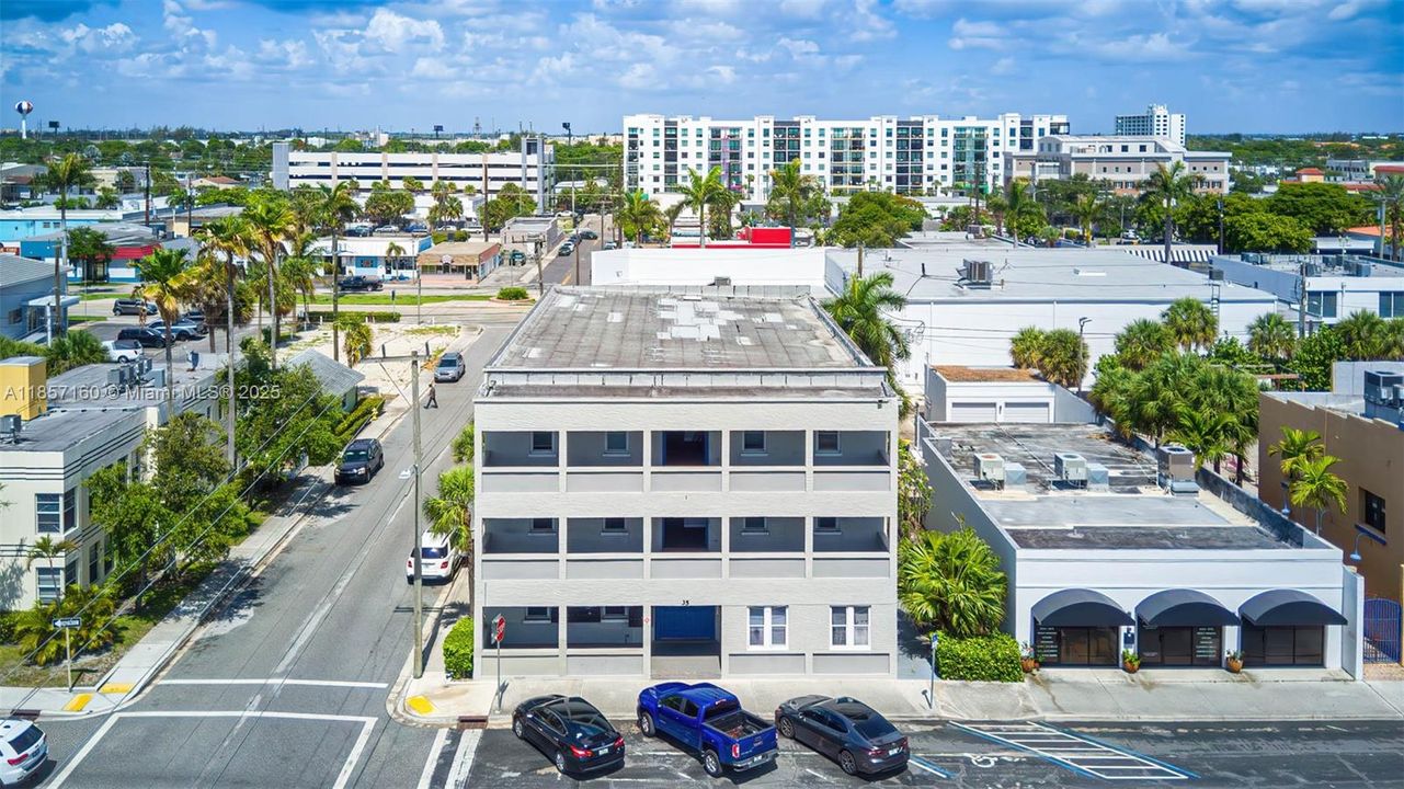 Vendido Recientemente: $3,500,000 (0 camas, 0 baños, 0 Pies cuadrados)