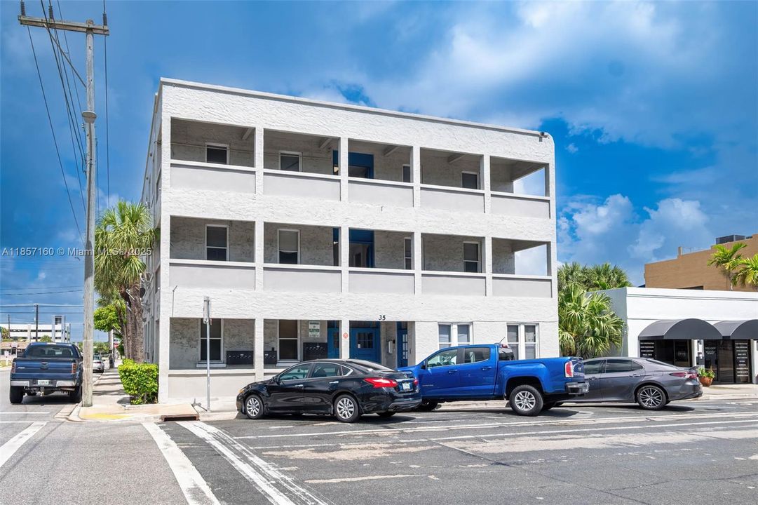 Vendido Recientemente: $3,500,000 (0 camas, 0 baños, 0 Pies cuadrados)