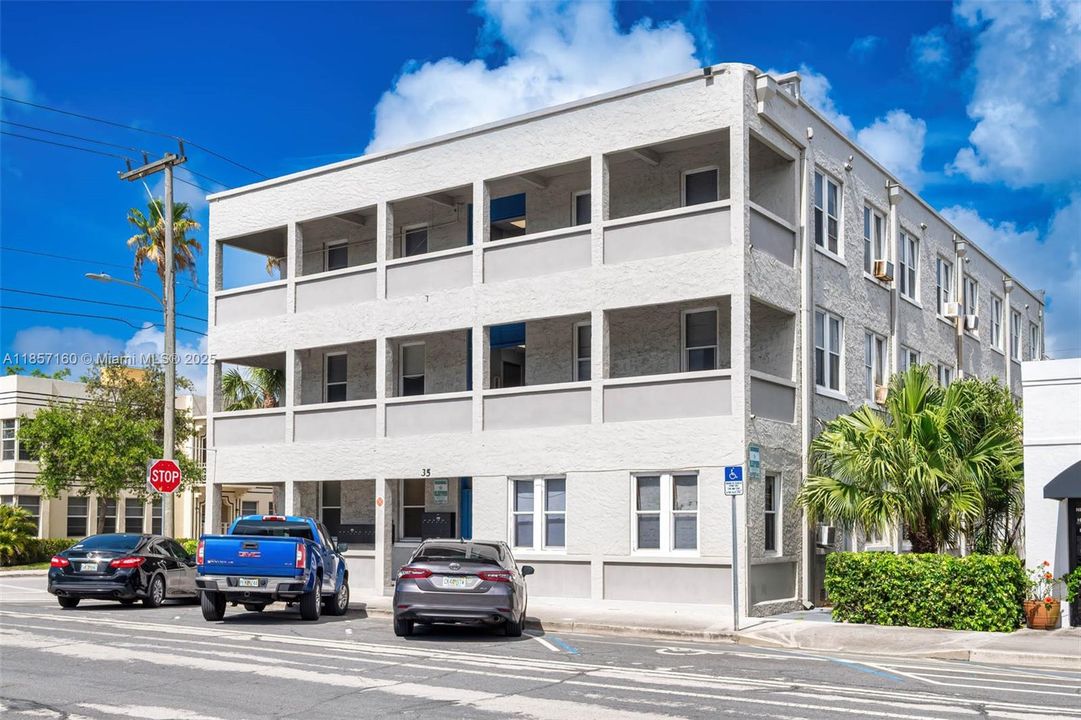 Vendido Recientemente: $3,500,000 (0 camas, 0 baños, 0 Pies cuadrados)