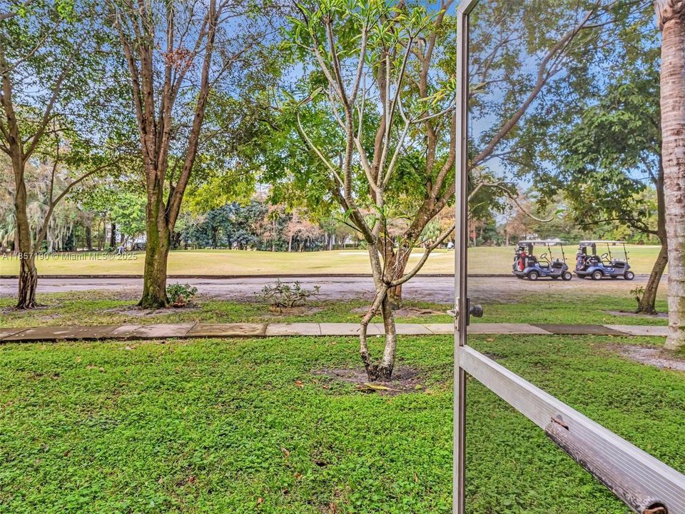 Recently Sold: $80,000 (2 beds, 2 baths, 876 Square Feet)