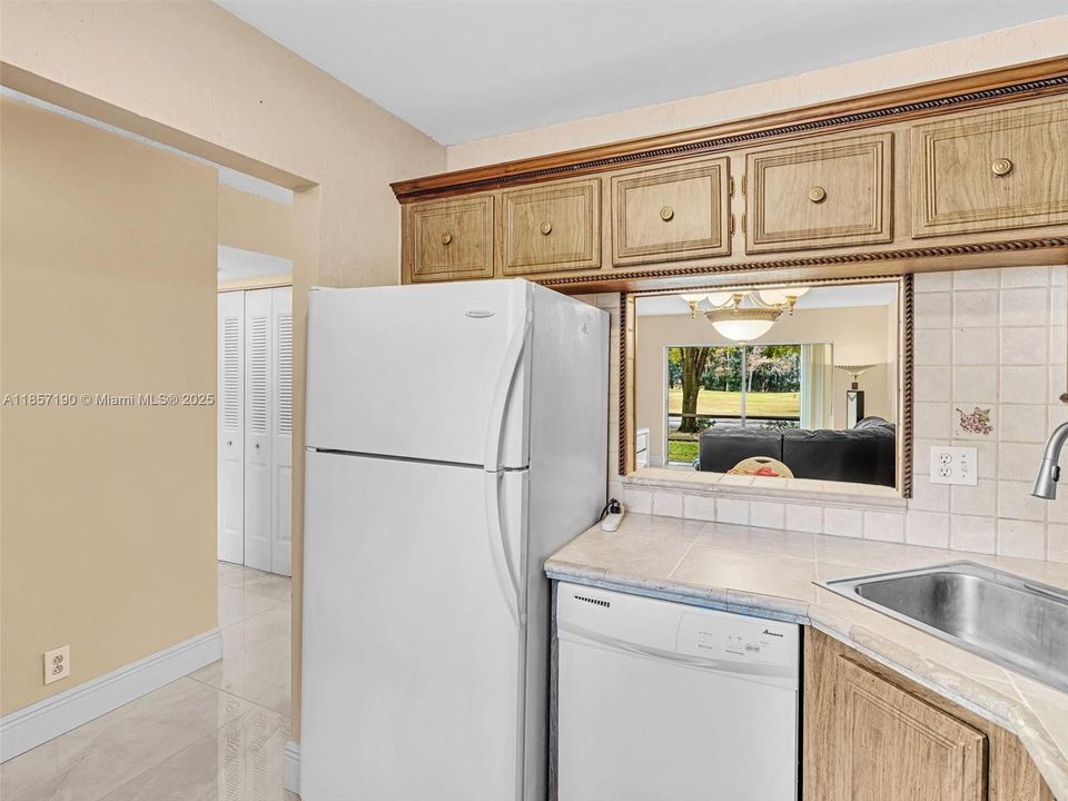 Recently Sold: $80,000 (2 beds, 2 baths, 876 Square Feet)